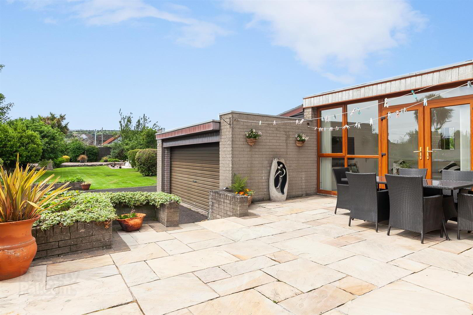90 Glenarm Road 39 of 44