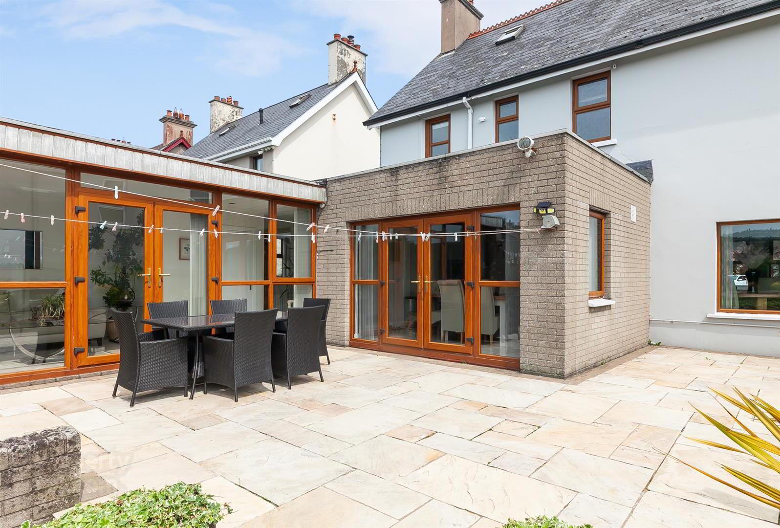 90 Glenarm Road 40 of 44