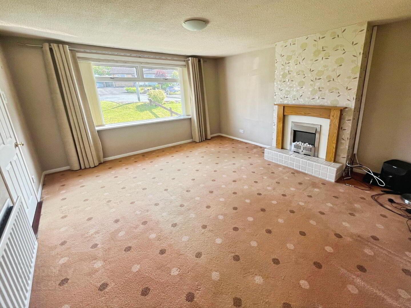 property description image