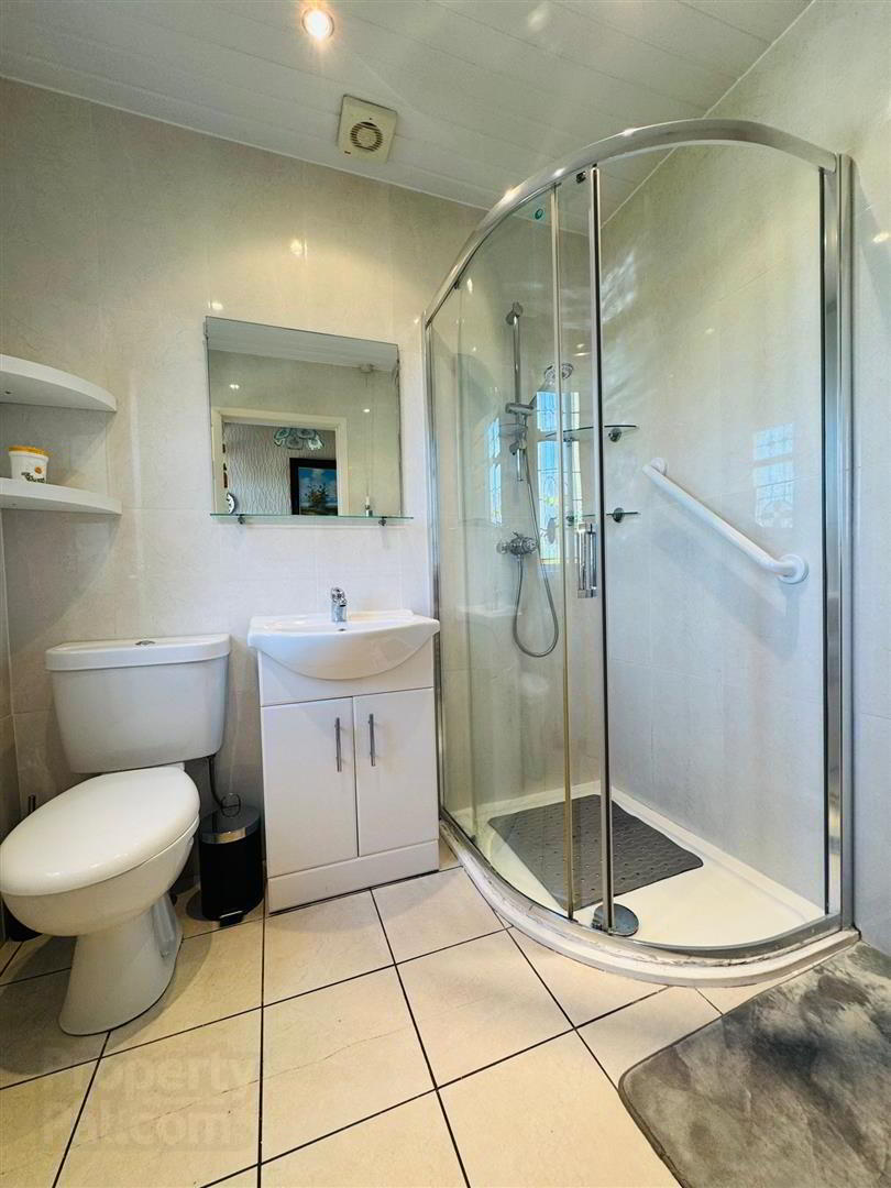 61 Carnmoney Road 7 of 16