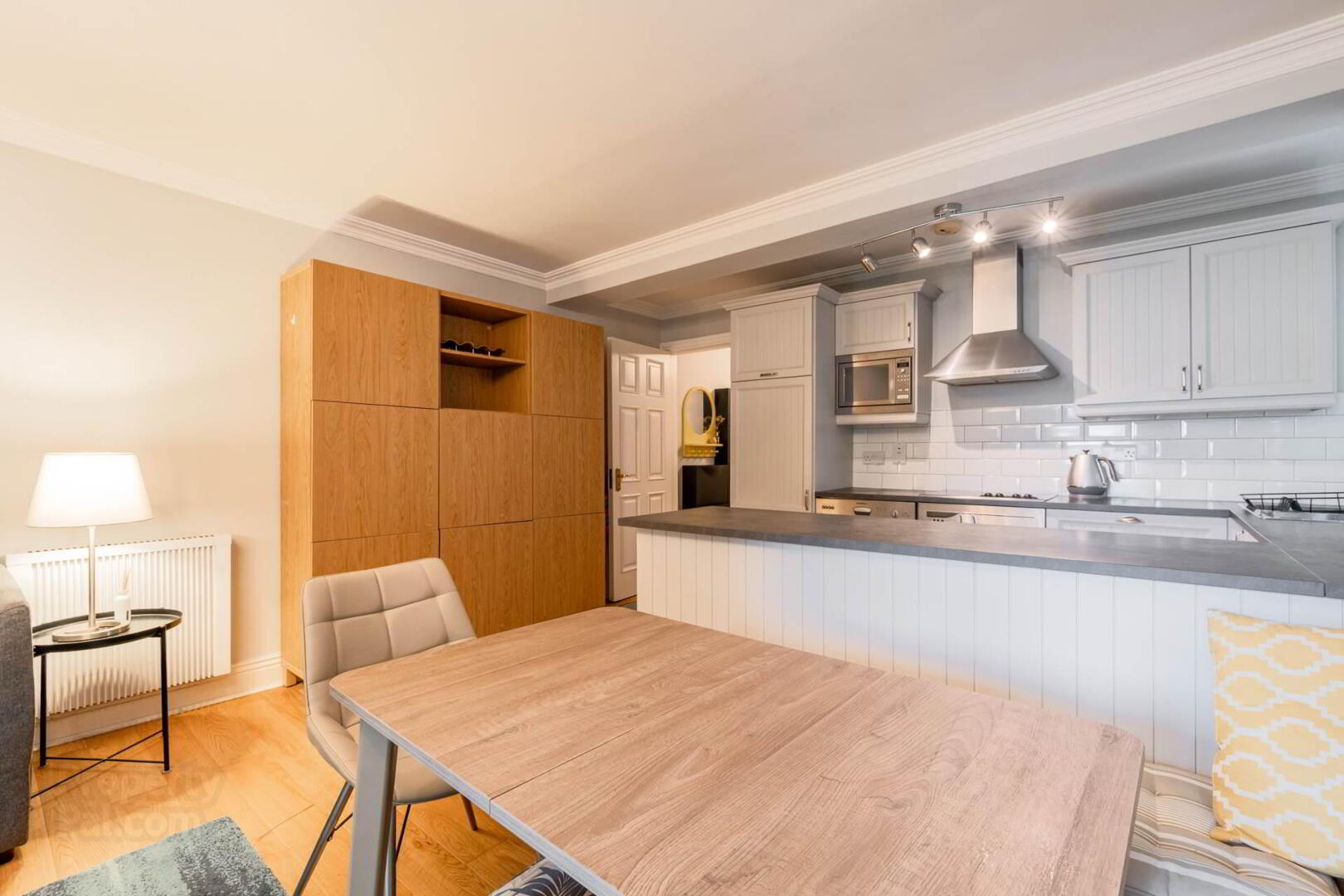 Apartment 3 Maunsells Rd 5 of 19