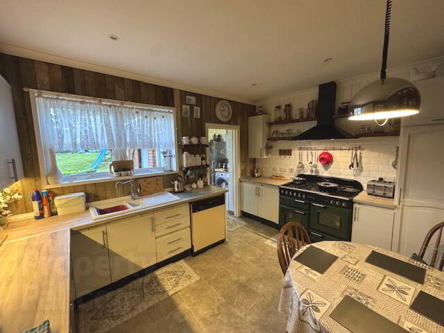 39 Ferris Bay Road 6 of 14