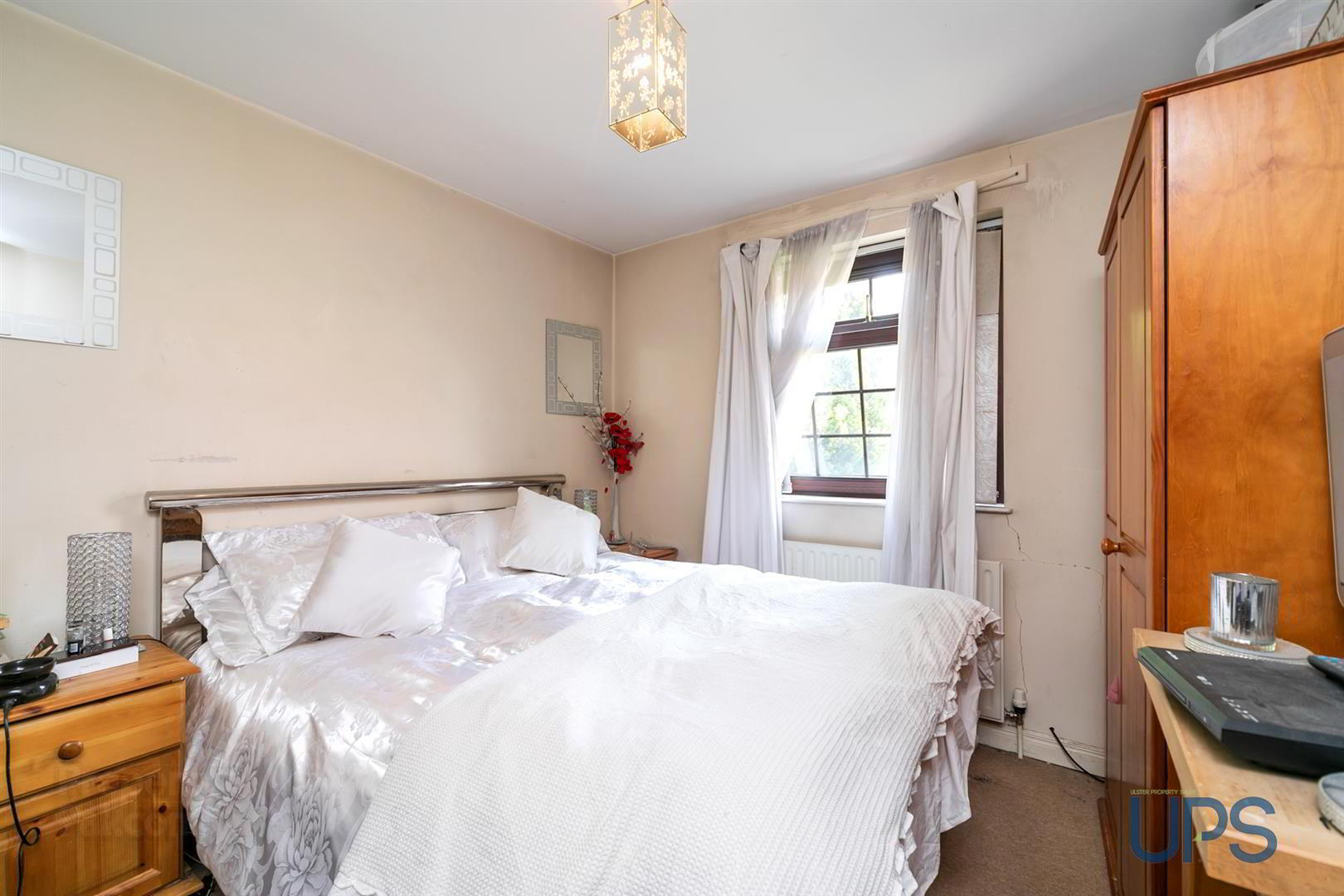 Apt 9b, Aranmor 11 of 18