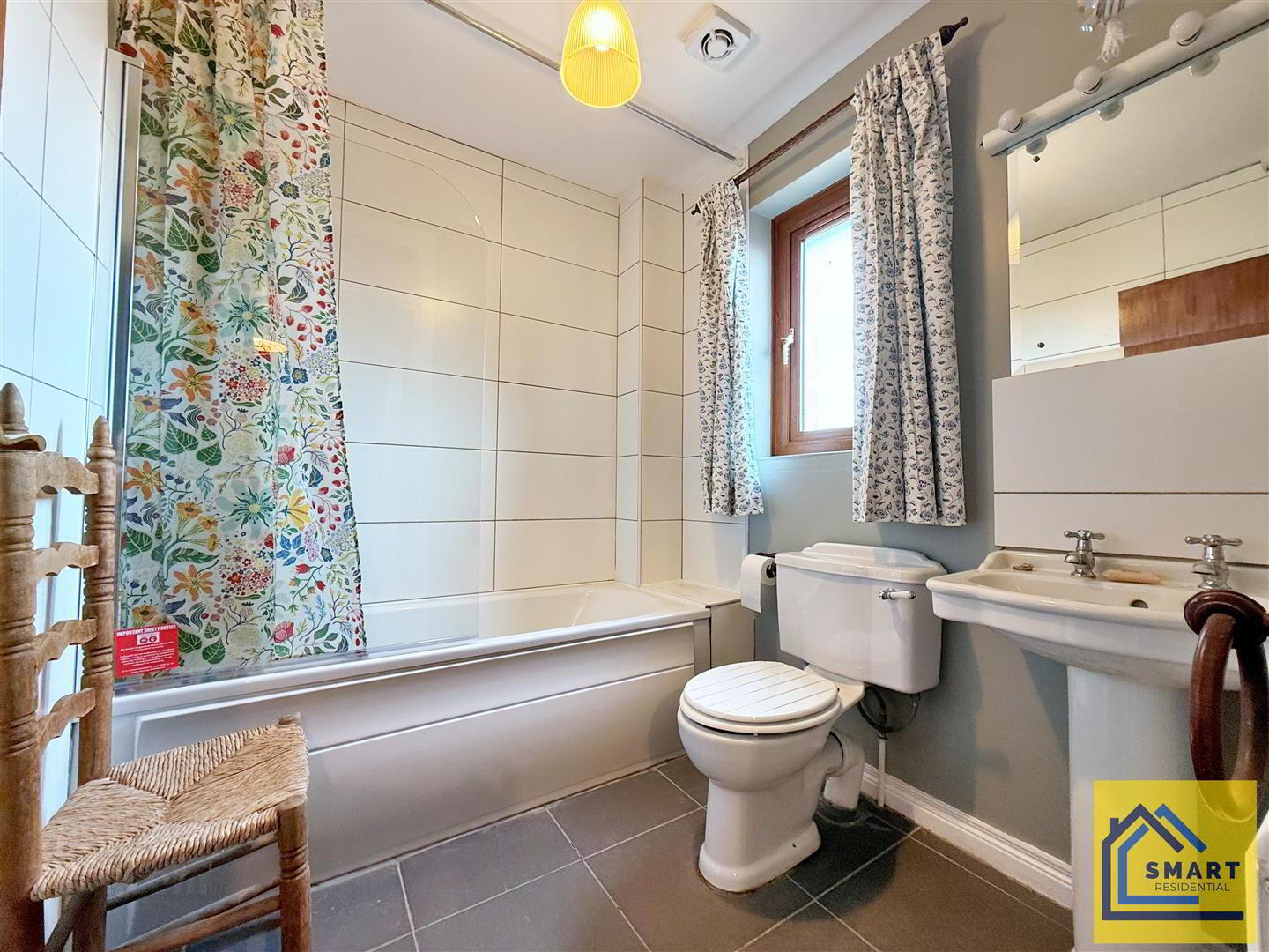 8 Laganvale Manor 28 of 34