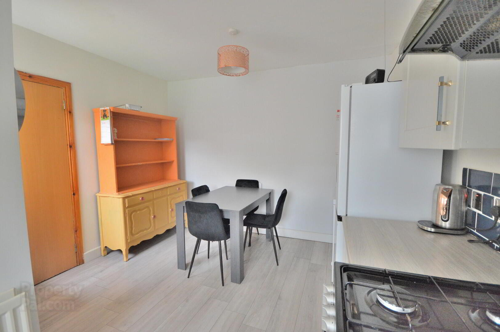 27 Ash Grove 6 of 14