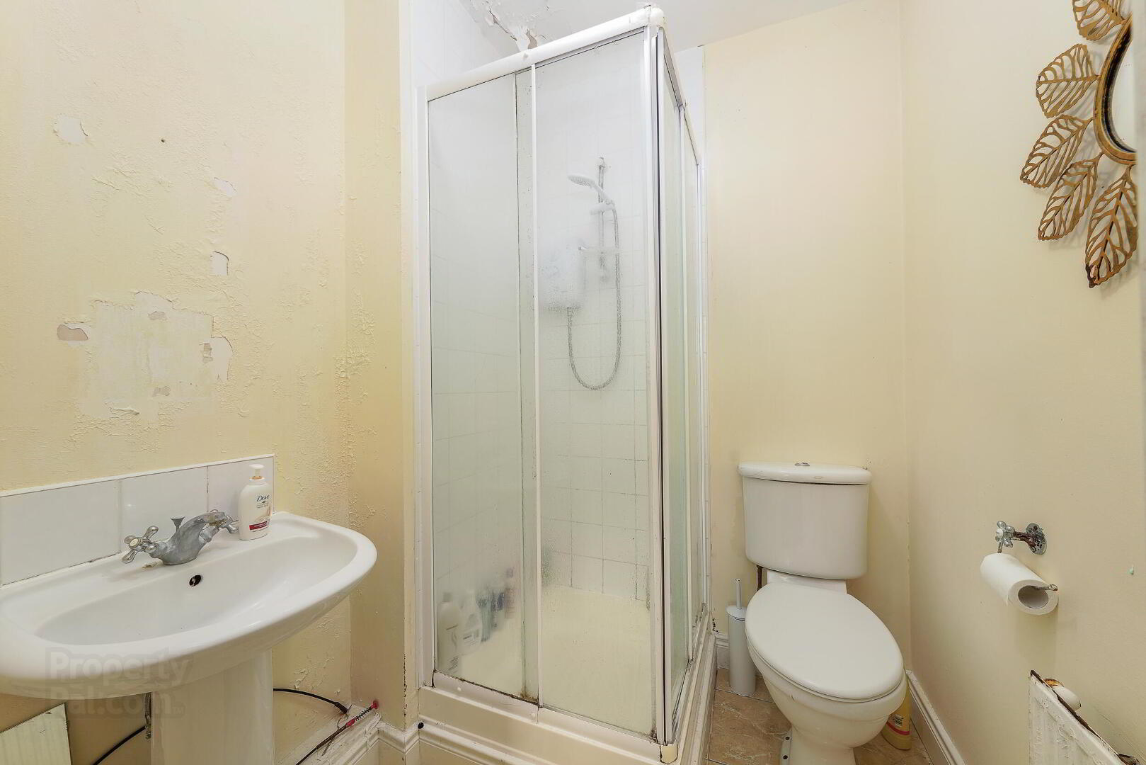 18 Summerseat Court 7 of 13