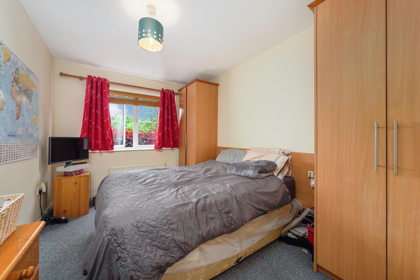 18 Summerseat Court 8 of 13
