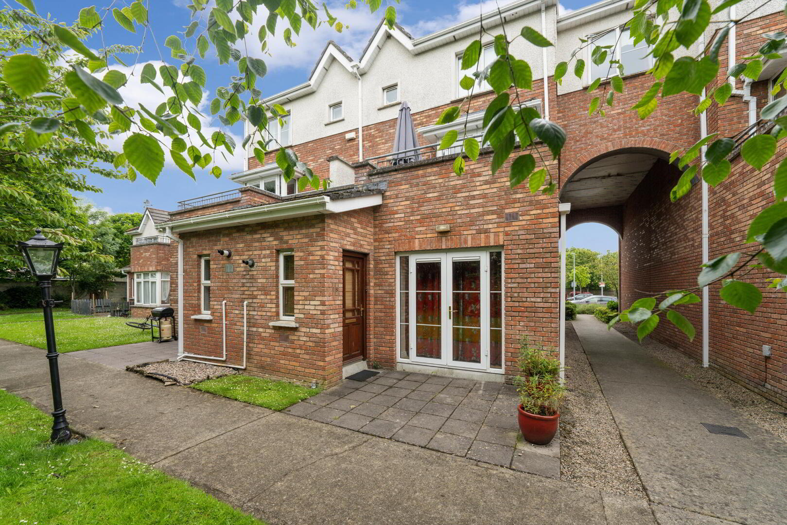 property description image