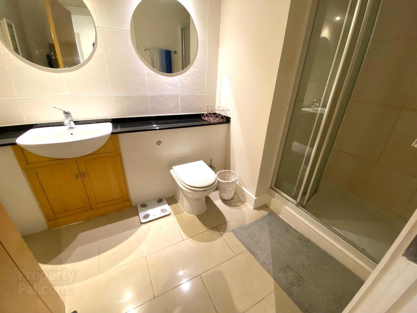 Mercer House, Brennanstown Square 9 of 11