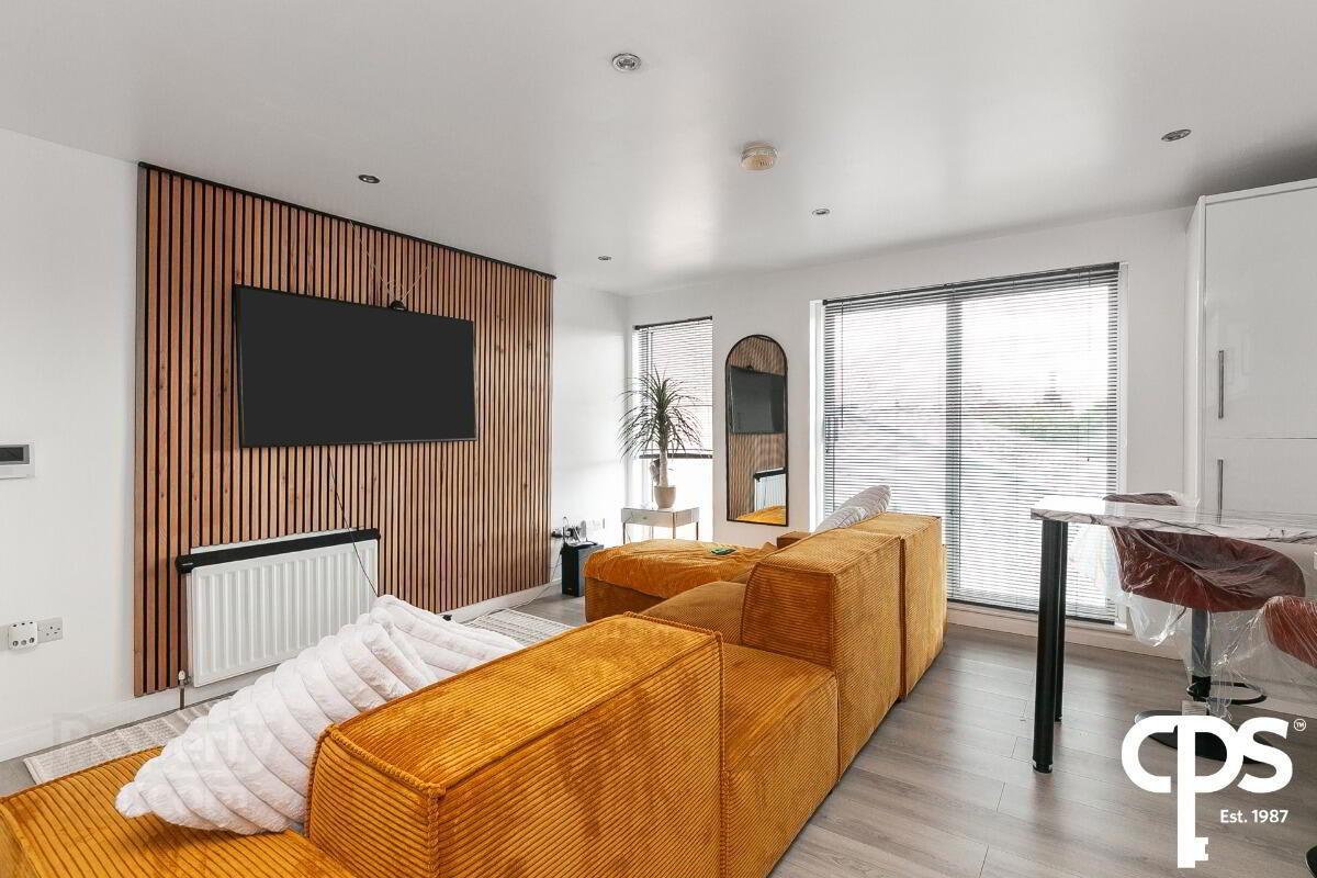 Apt 7, 32 Gardiner Street 6 of 15