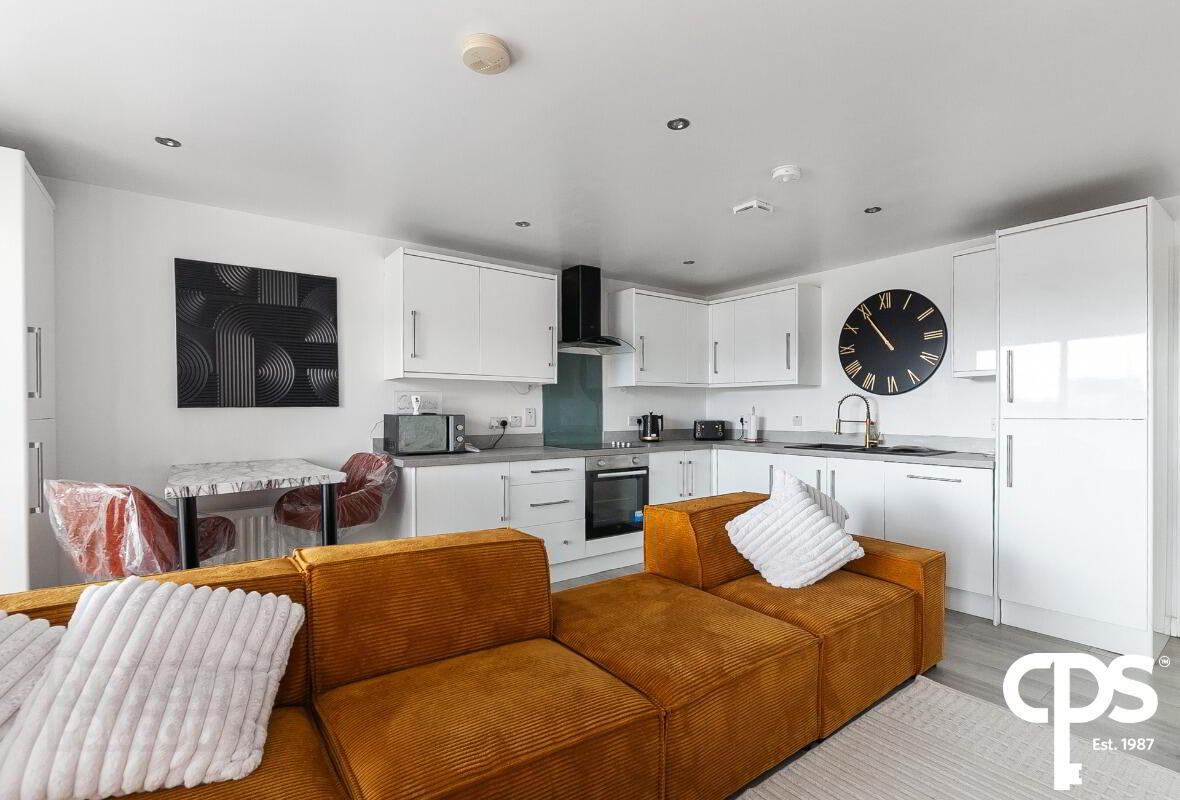 Apt 7, 32 Gardiner Street 7 of 15