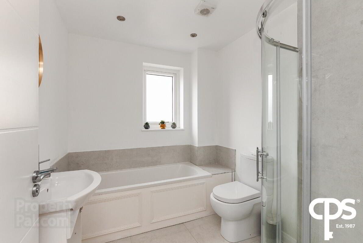 Apt 7, 32 Gardiner Street 12 of 15