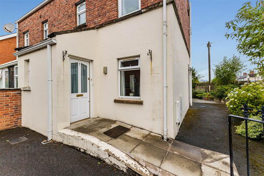 1 Jubilee Avenue 3 of 26