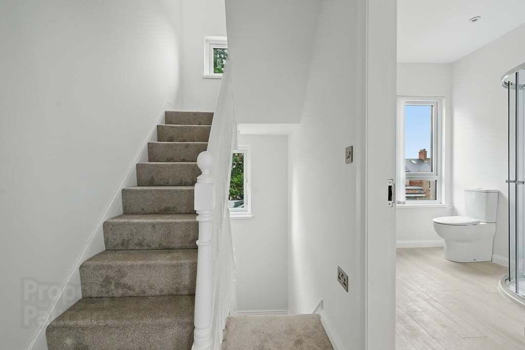 14 Lisburn Avenue 3 of 6