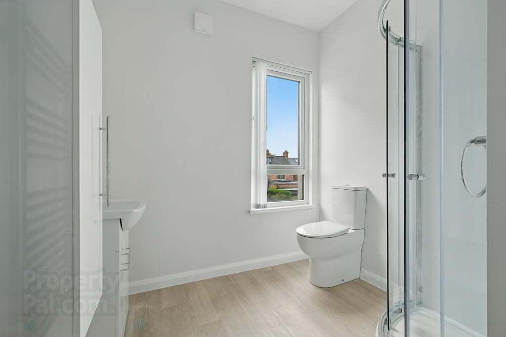 14 Lisburn Avenue 10 of 13