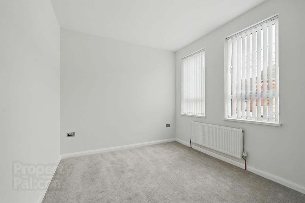 14 Lisburn Avenue 9 of 13