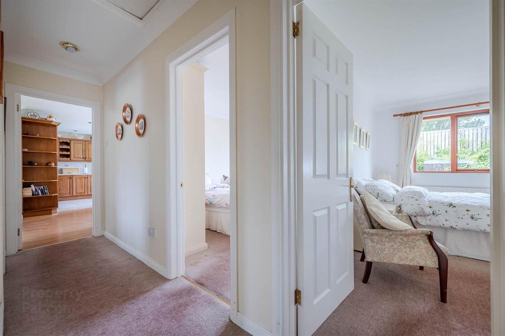 1 Knightsbridge Manor 18 of 29