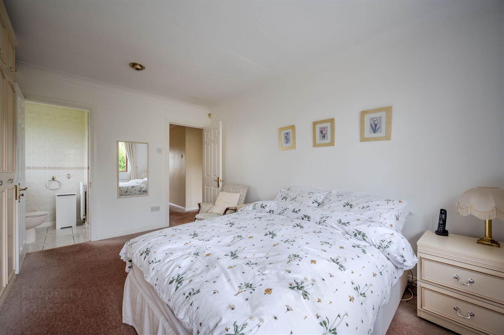 1 Knightsbridge Manor 20 of 29