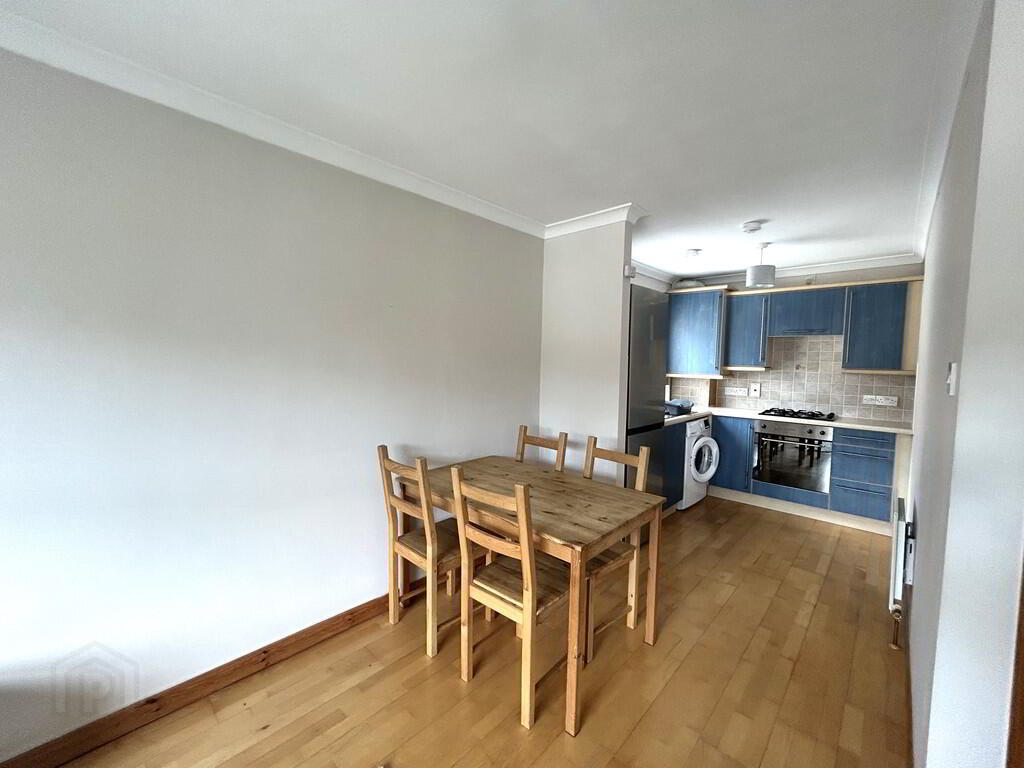 14 Richmond Court 3 of 5