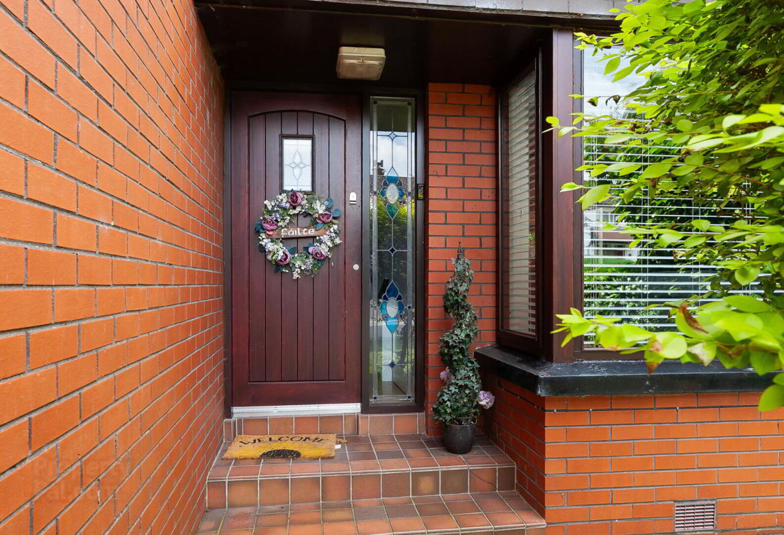 property description image