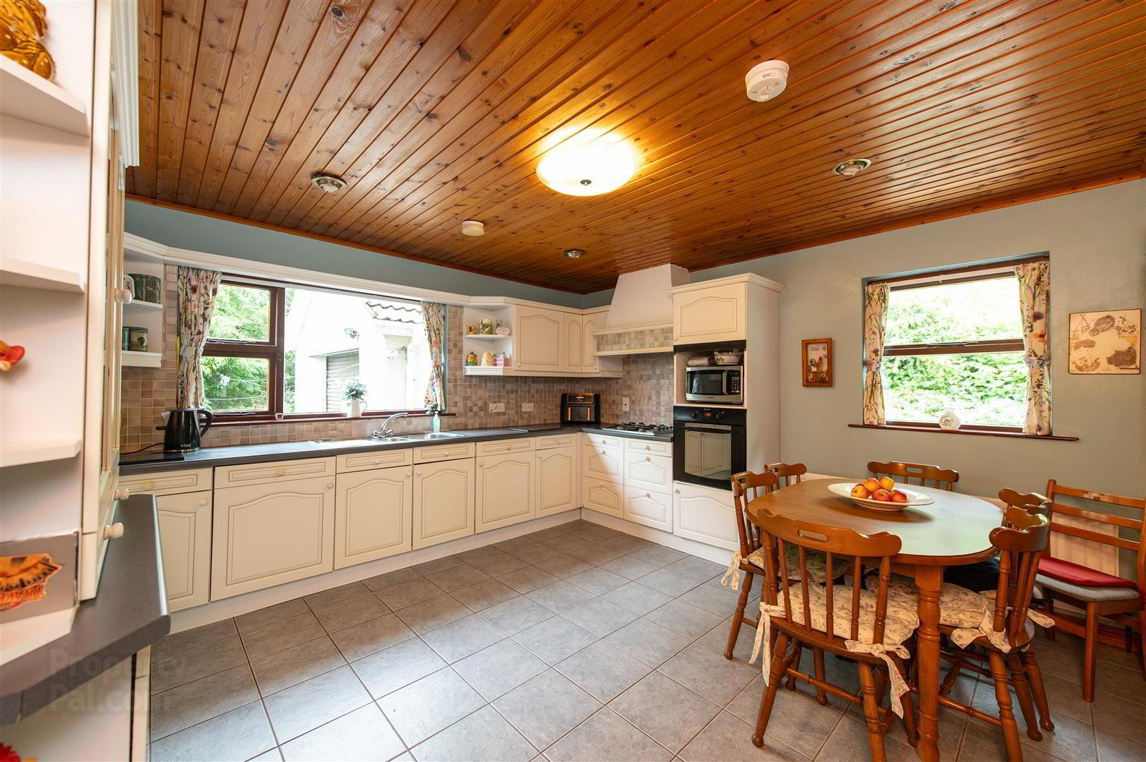 24 Ballynahinch Road 4 of 25