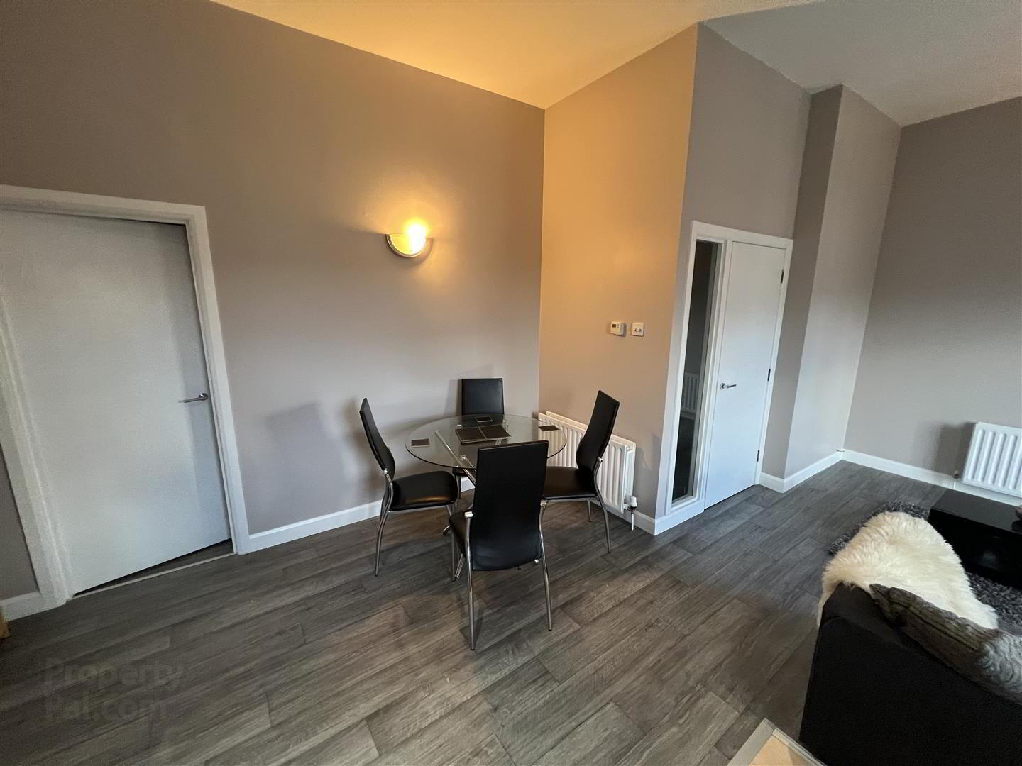 Apt 9 Jubilee, 389 Antrim Road 3 of 7