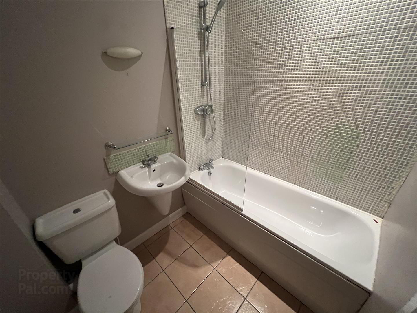 Apt 9 Jubilee, 389 Antrim Road 5 of 7