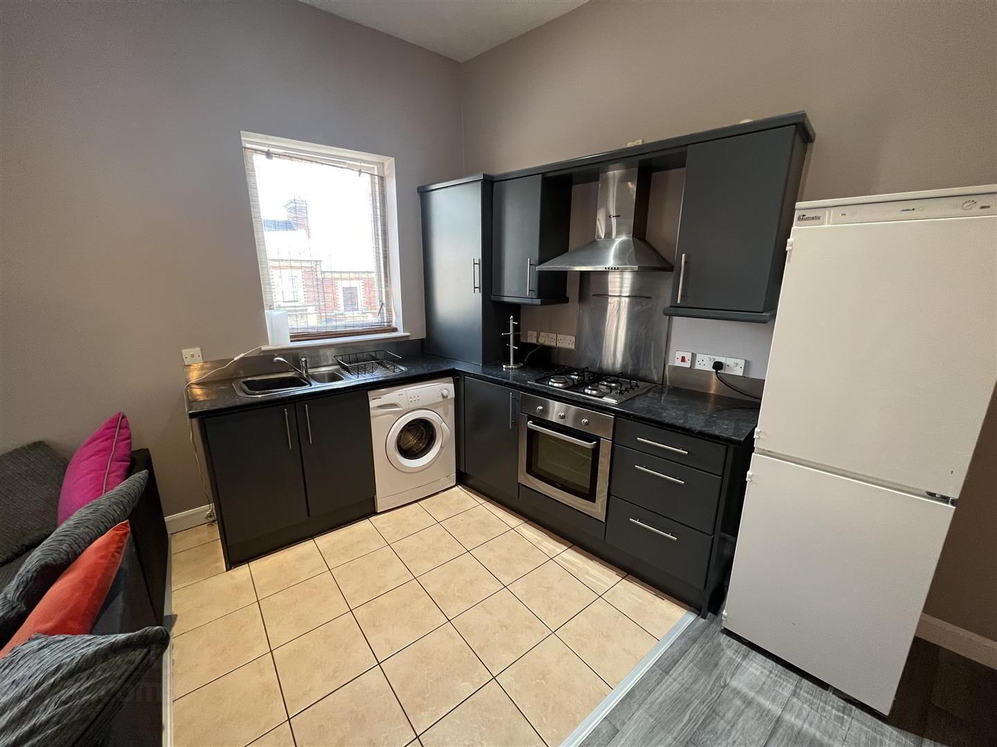 Apt 9 Jubilee, 389 Antrim Road 4 of 7