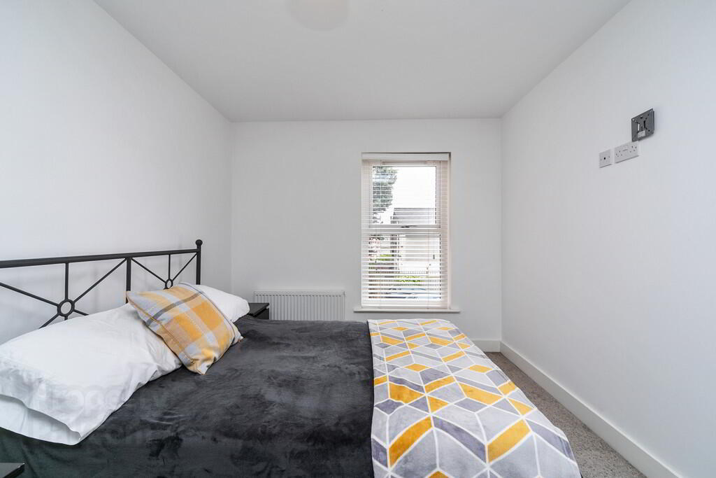 Apt 1 Richmond Hall, 40 Station Road 15 of 21