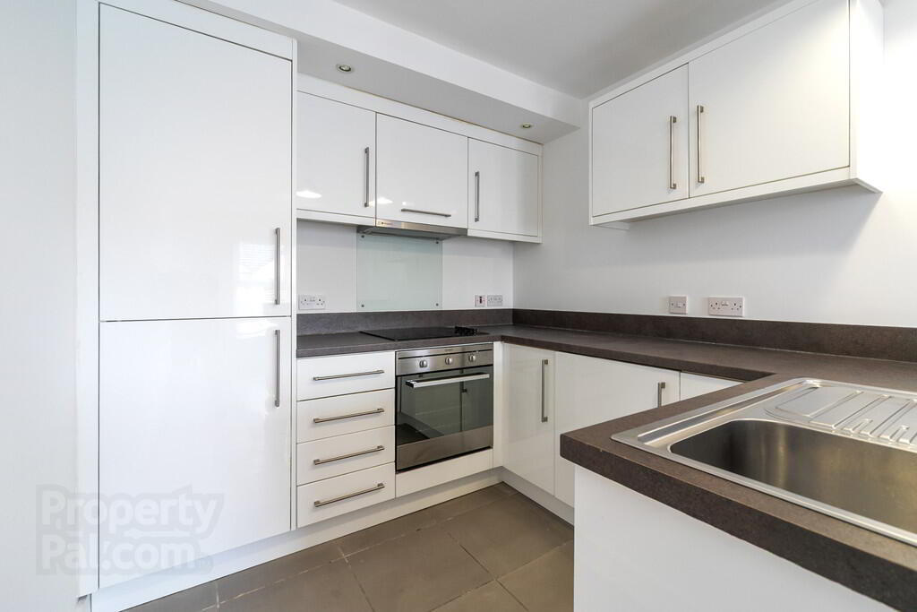 Apt 1 Richmond Hall, 40 Station Road 9 of 21