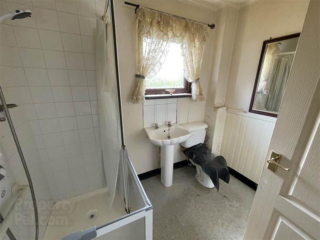 73 Wolfhill Avenue South 16 of 18