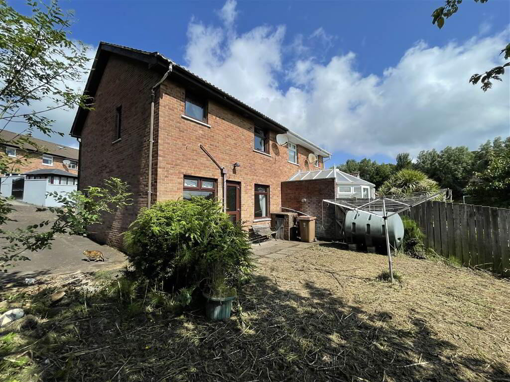 73 Wolfhill Avenue South 17 of 18