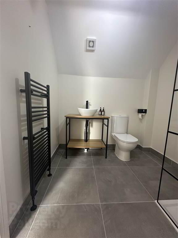 8 Broomhill Courtyard 21 of 22
