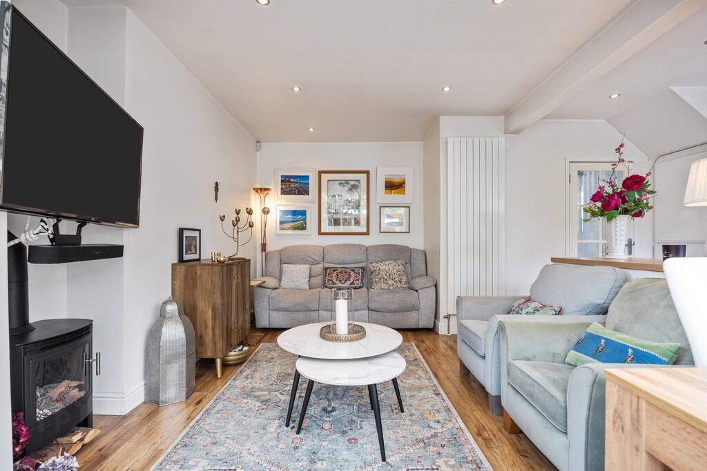 31 Greystown Avenue 13 of 34