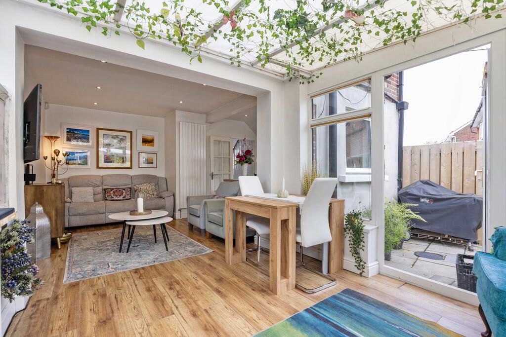 31 Greystown Avenue 14 of 34