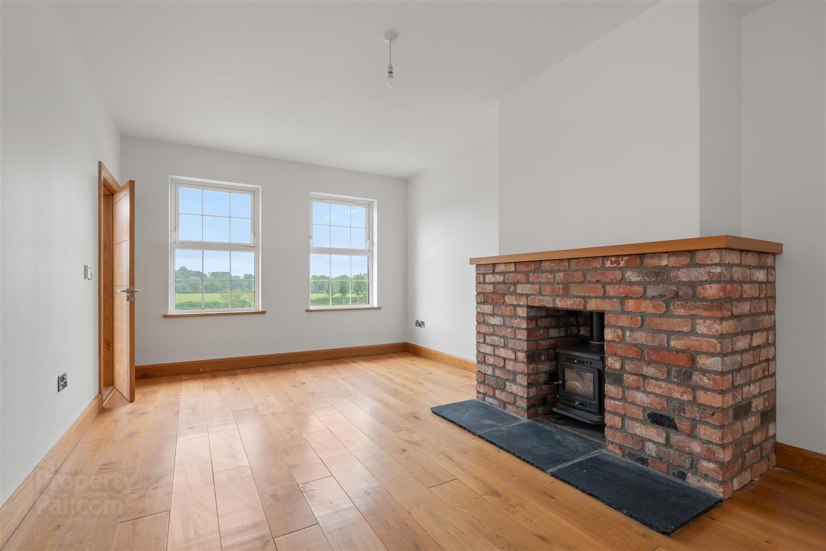 23a Burnside Road 7 of 52