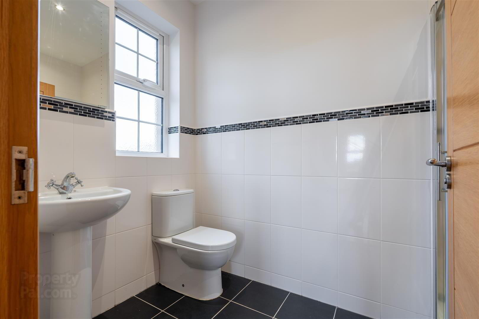 23a Burnside Road 23 of 52