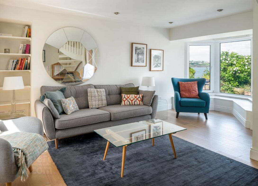 Dunroisin, 4 Lighthouse Terrace 7 of 30