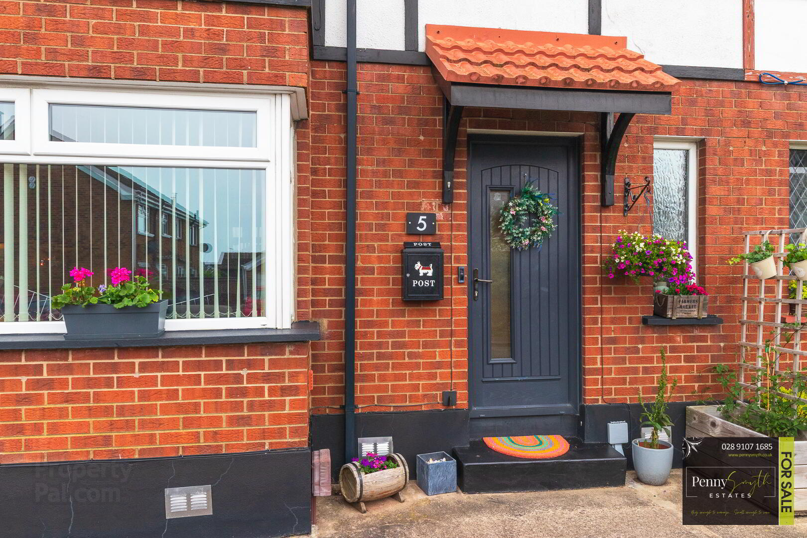 5 Woodford Grange 2 of 40