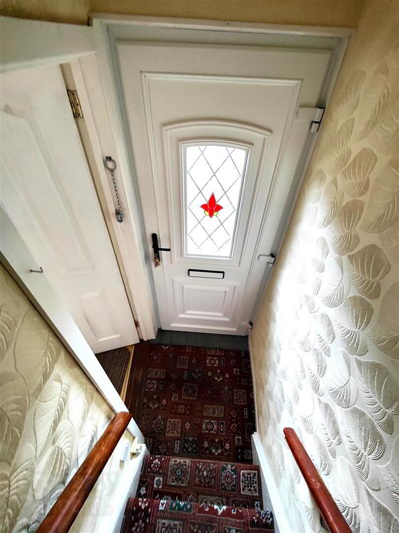 44 Brompton Park 3 of 23