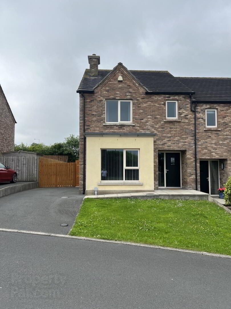 3 Greenan Grove 1 of 18
