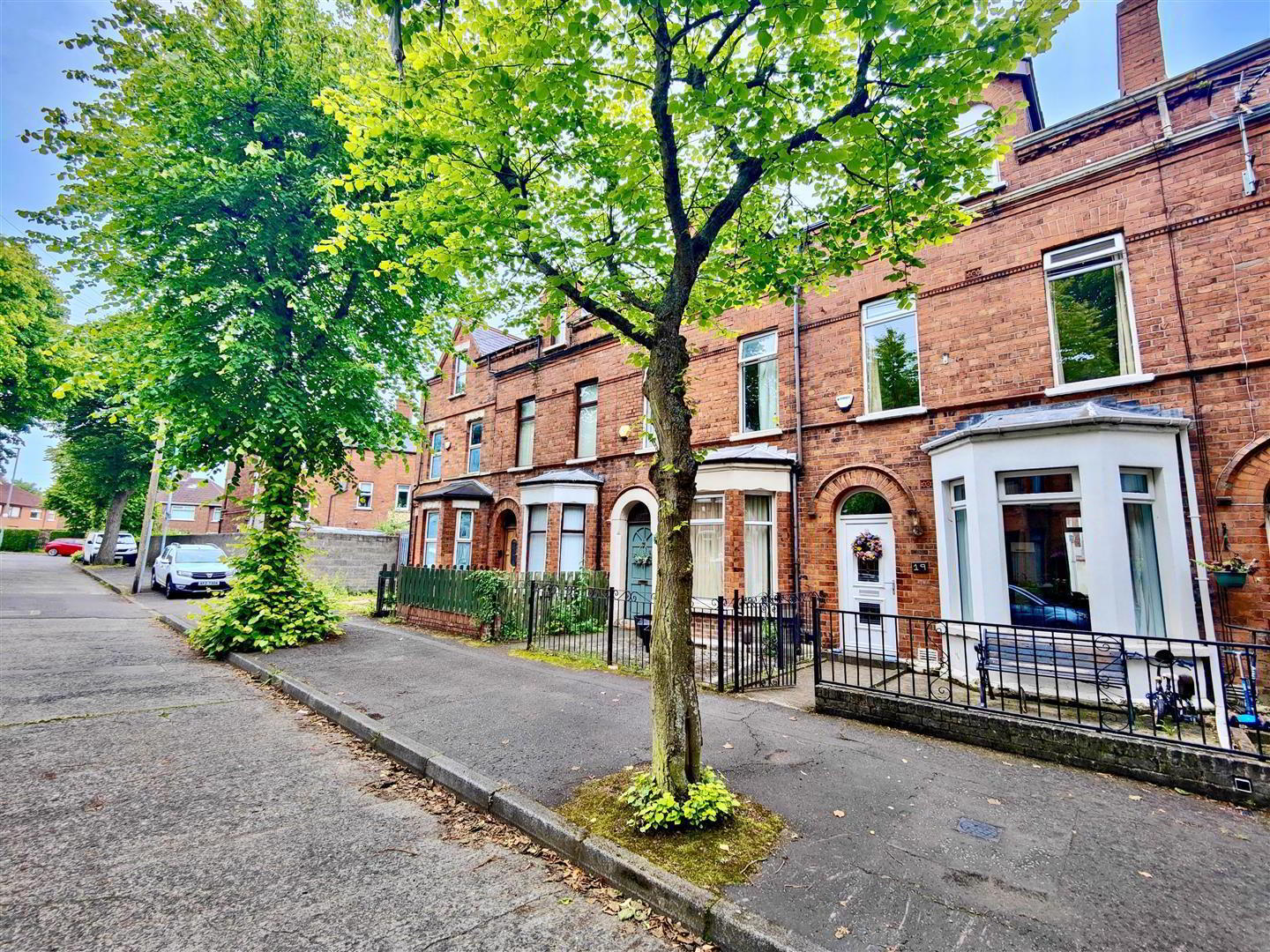 property description image