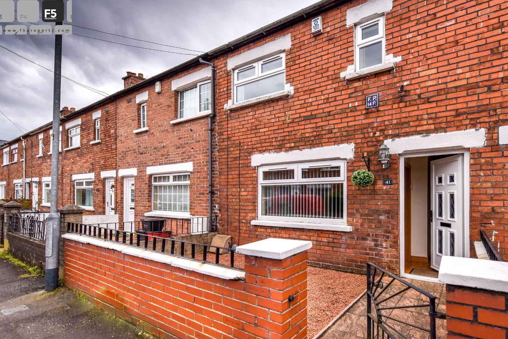41 Hyndford Street 1 of 13
