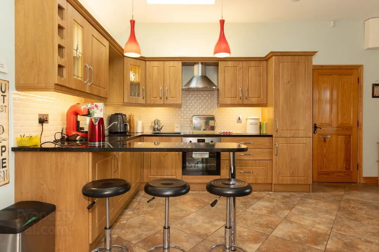 Ballaghy Cottage 4 of 70