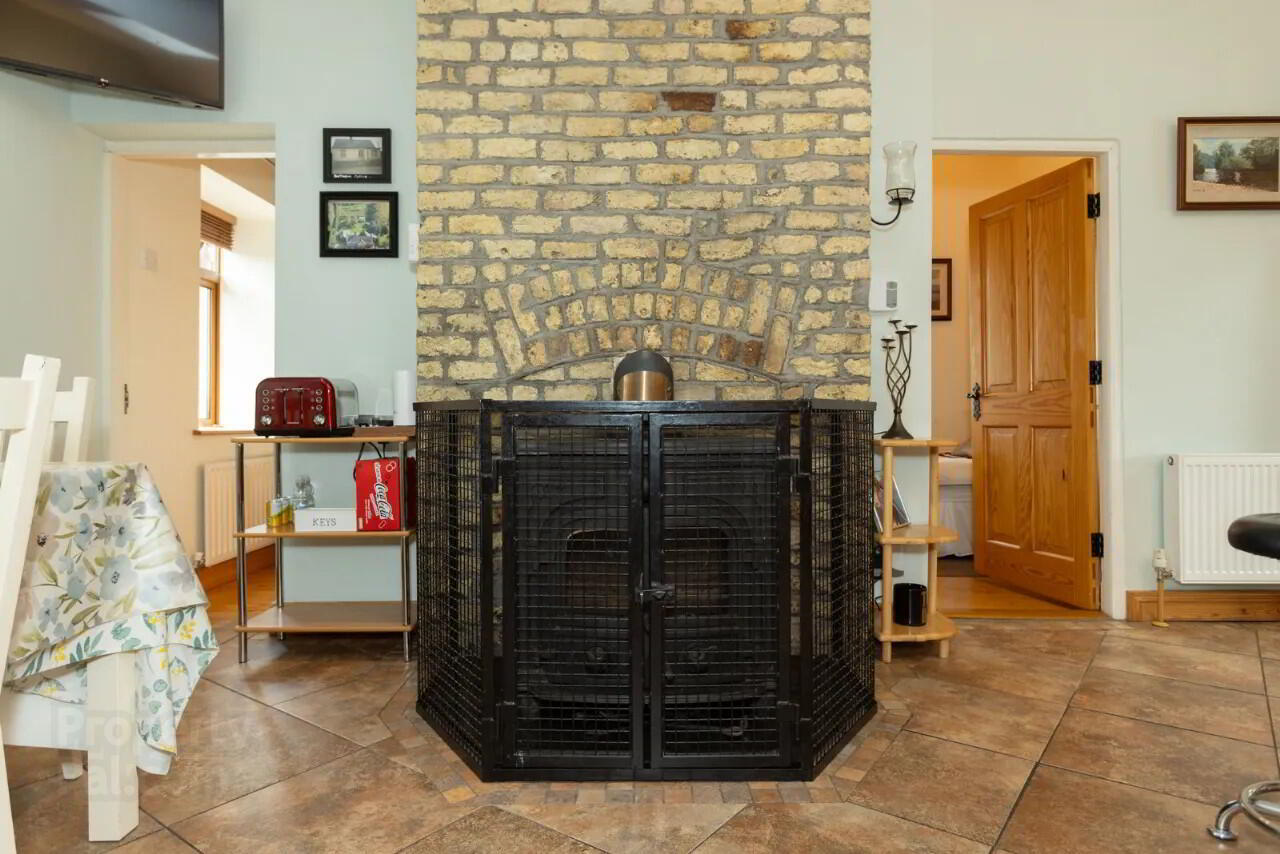 Ballaghy Cottage 8 of 70