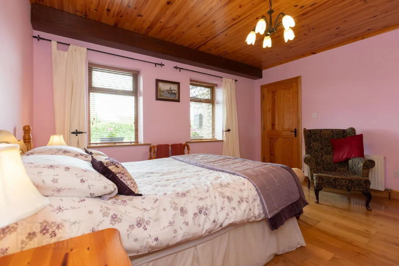 Ballaghy Cottage 20 of 70