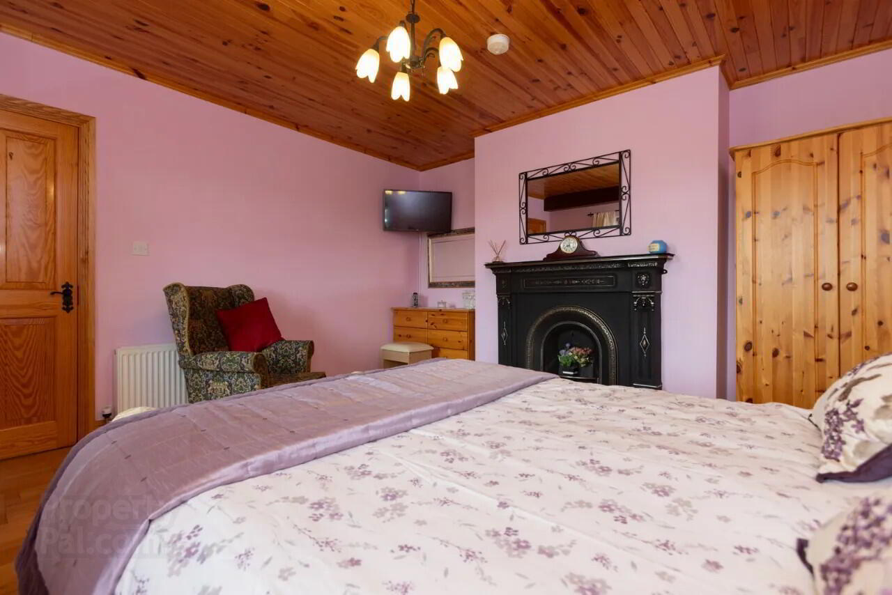 Ballaghy Cottage 21 of 70