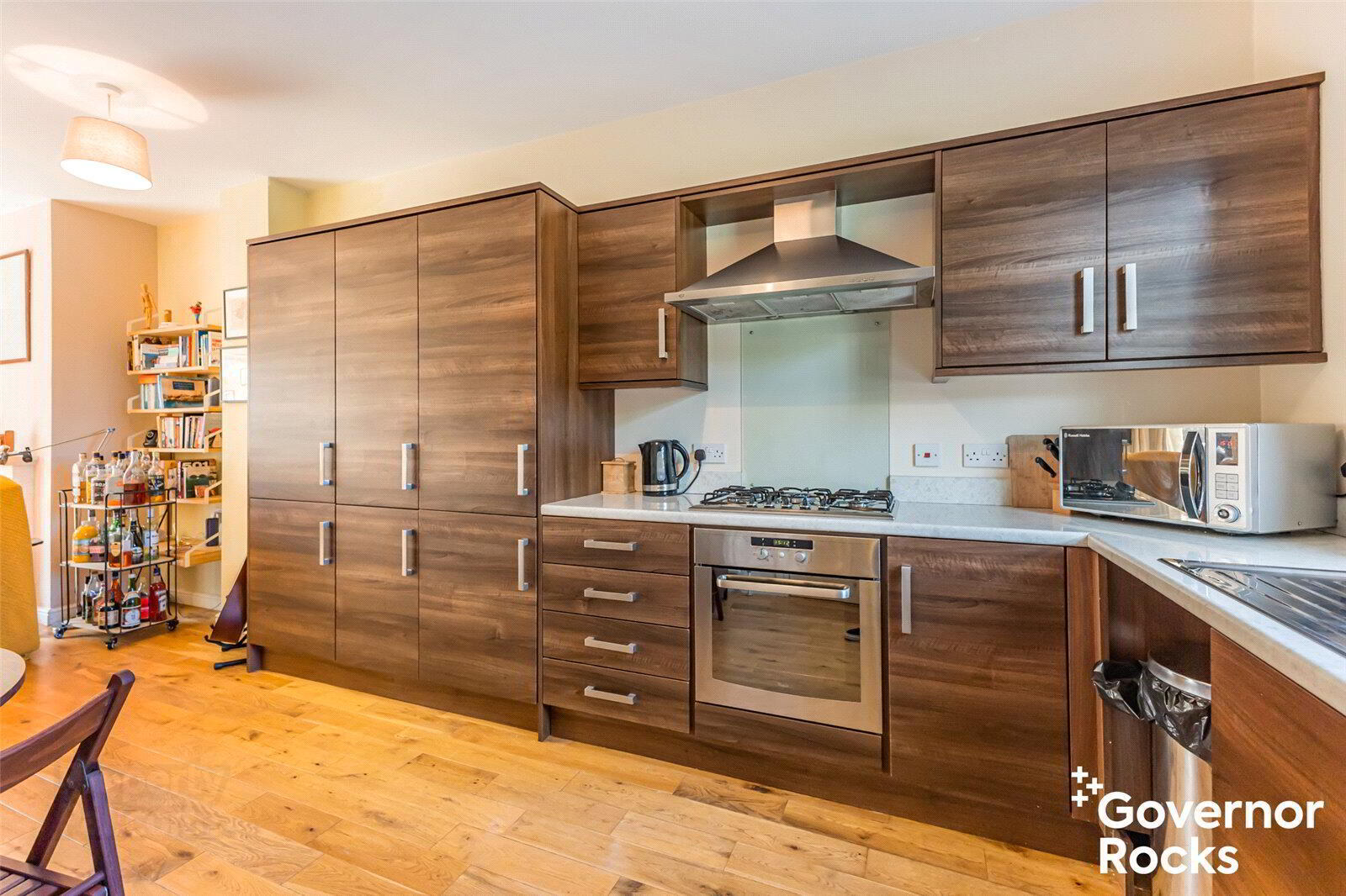 17 Manor Farm Crescent 2 of 25