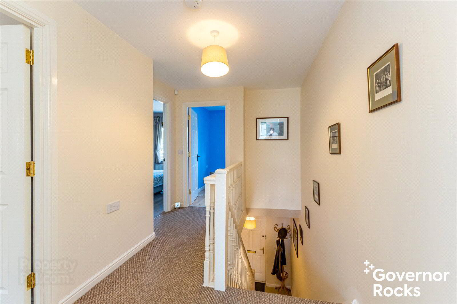 17 Manor Farm Crescent 12 of 25