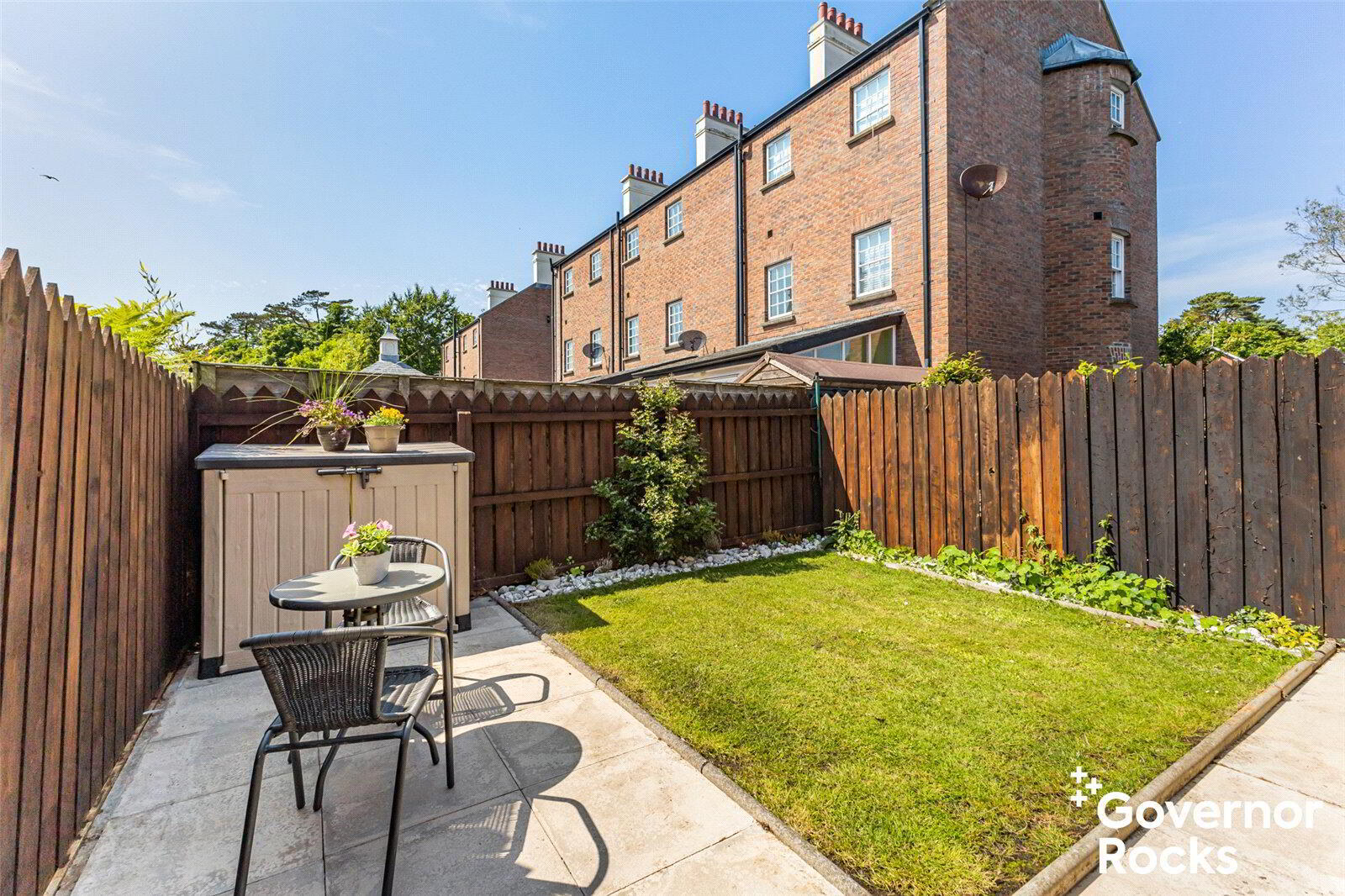 17 Manor Farm Crescent 20 of 25